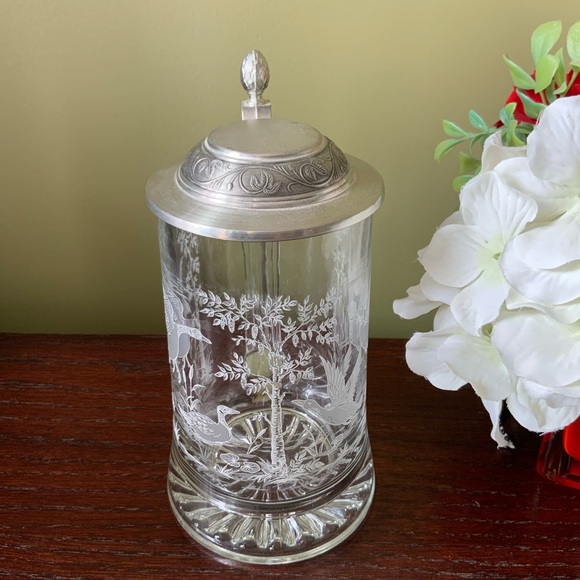 Lidded Glass Beer Stein - Picture 3 of 5